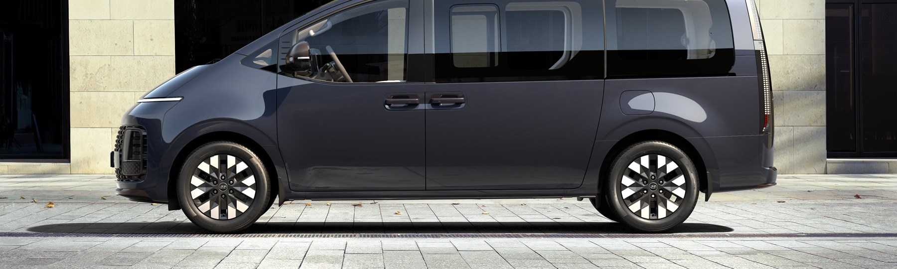 US4 Viz EXT UB7-MoonlightBluePearl SHOT 003