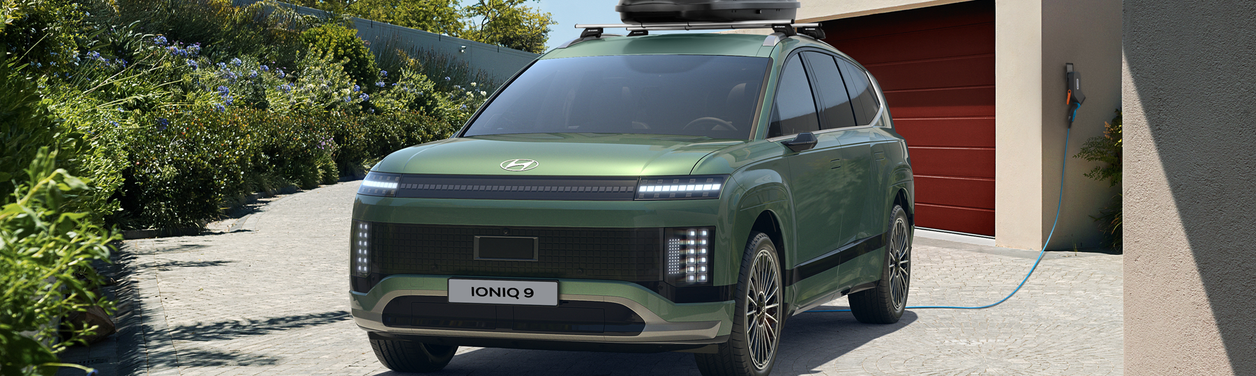 GO211ADE00AL-99632ADE003A IM Emotional image 01